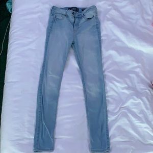 Hollister High Rise Super Skinny Jeans